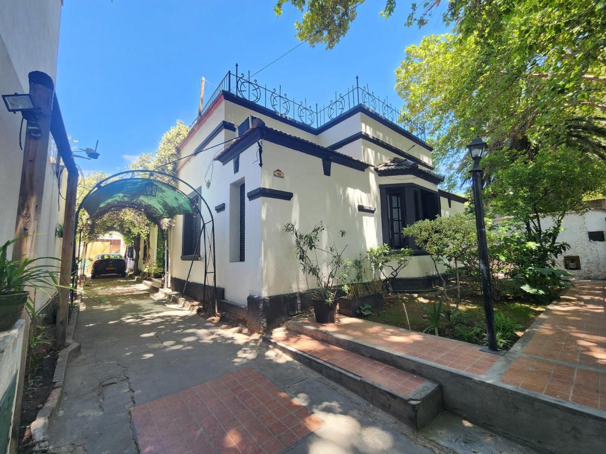 Rufino'S Guesthouse Mendoza Exterior photo